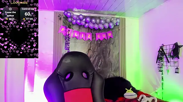 Fernanda hot  online show from 12/18/25, 03:56