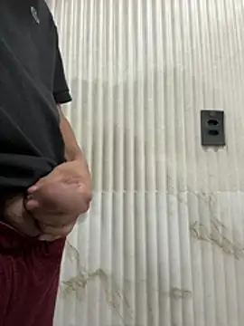 henrique61 online show from 02/10/26, 02:26