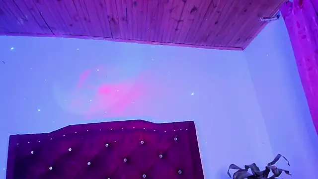 Snapshot of kitty__chs chatting on 02/13/26, 03:08 kitty chs online show from 02/13/26, 03:08