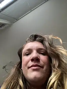 Seturselfonfire online show from 05/03/26, 10:32