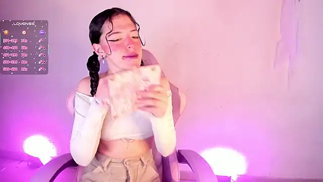 zakura Haruno online show from 11/24/25, 02:06