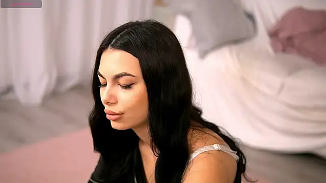 SierraVyx online show from 10/04/25, 04:43