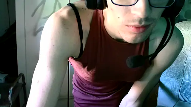 DairaxSissy  online show from 09/25/25, 09:57