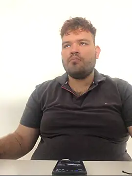 big bearr online show from 11/06/25, 04:41