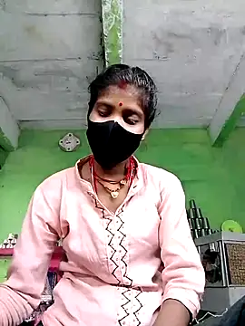 Cuty kinjal online show from 09/24/25, 10:07