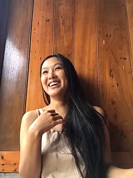 Mai lovely online show from 10/19/25, 01:50