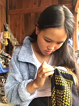 Mai lovely online show from 10/27/25, 01:31