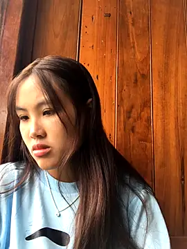 Mai lovely online show from 11/10/25, 07:29