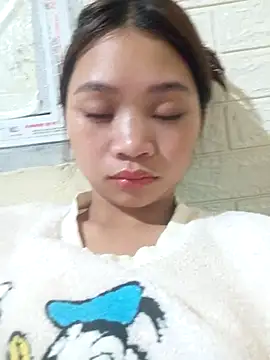 Mayy1 online show from 10/26/25, 12:00