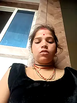 Snapshot of Mahek_love143 chatting on 05/29/26, 03:26 Mahek love143 online show from 05/29/26, 03:26