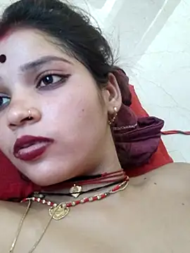 Snapshot of Mahek_love143 chatting on 06/07/26, 11:47 Mahek love143 online show from 06/07/26, 11:47