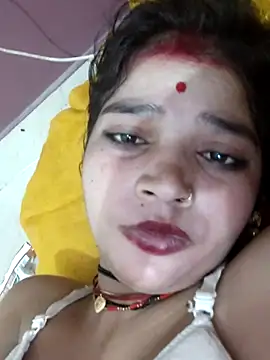 Snapshot of Mahek_love143 chatting on 06/11/26, 11:58 Mahek love143 online show from 06/11/26, 11:58