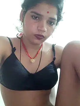 Snapshot of Mahek_love143 chatting on 07/13/26, 10:34 Mahek love143 online show from 07/13/26, 10:34