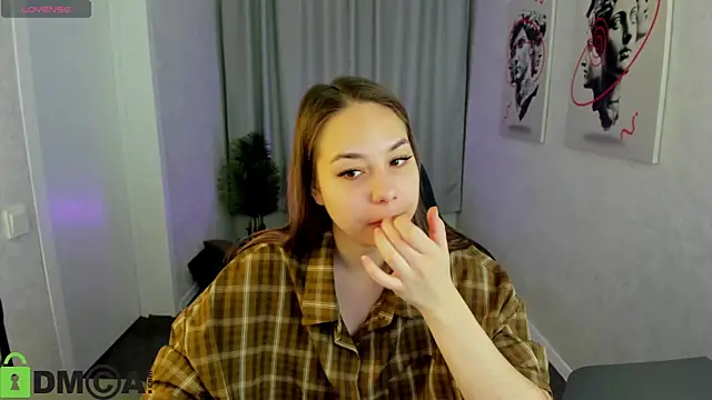 Al1ice Moures online show from 11/03/25, 01:08