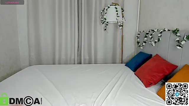 Al1ice Moures online show from 02/17/26, 01:35