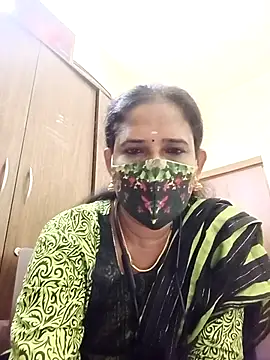 Snapshot of tamil_Boomika chatting on 05/09/26, 05:51 tamil Boomika online show from 05/09/26, 05:51