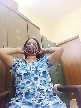 Snapshot of tamil_Boomika chatting on 05/19/26, 06:03 tamil Boomika online show from 05/19/26, 06:03