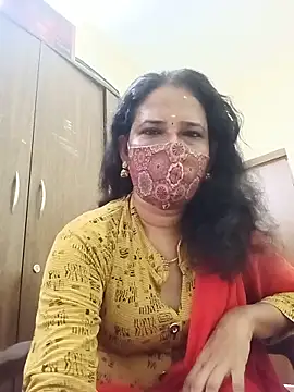 Snapshot of tamil_Boomika chatting on 06/11/26, 02:33 tamil Boomika online show from 06/11/26, 02:33