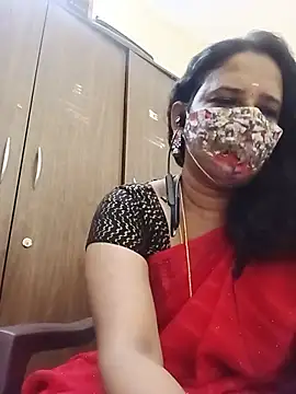Snapshot of tamil_Boomika chatting on 06/11/26, 07:23 tamil Boomika online show from 06/11/26, 07:23