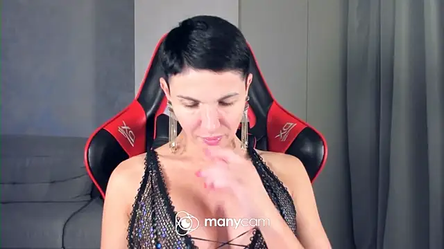 Angel iam online show from 05/08/26, 05:51