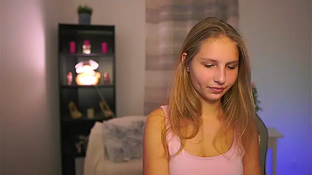 emmie murray online show from 11/15/25, 02:13