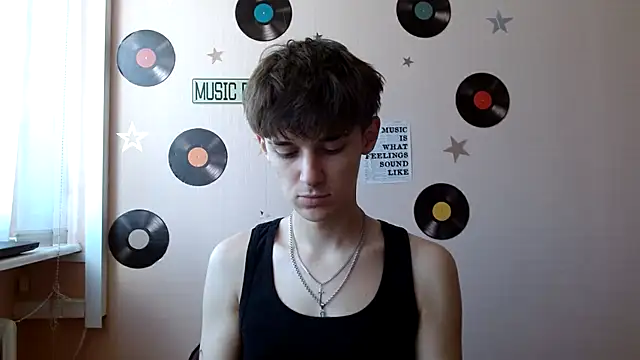 Hoot Dude  online show from 10/12/25, 11:09