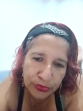 Snapshot of diablilla02 chatting on 09/29/25, 11:15 diablilla02 online show from 09/29/25, 11:15