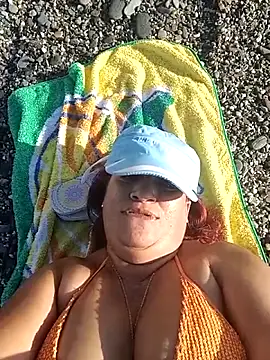 Snapshot of diablilla02 chatting on 10/11/25, 08:02 diablilla02 online show from 10/11/25, 08:02