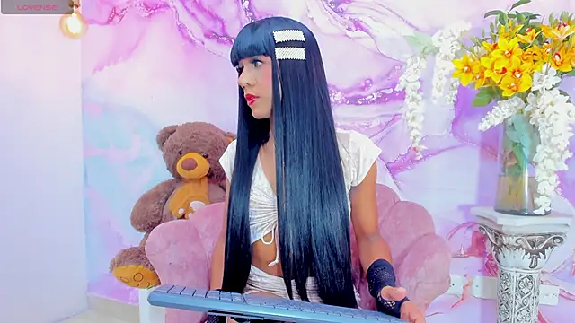 Snapshot of Bi_Loverss chatting on 11/04/25, 07:35 Bi Loverss online show from 11/04/25, 07:35