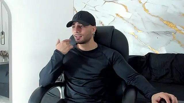 Miike Stone1 online show from 10/24/25, 01:18