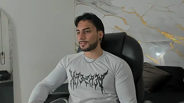 Miike Stone1 online show from 01/14/26, 01:28