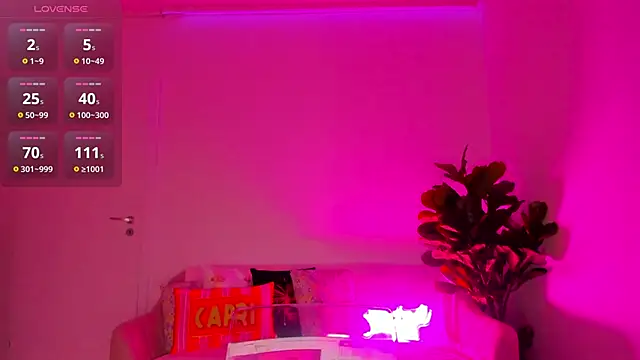 TiaBelle online show from 11/11/25, 08:09