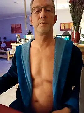 TommyTom76 online show from 10/07/25, 09:23