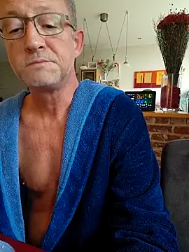 TommyTom76 online show from 11/01/25, 07:43