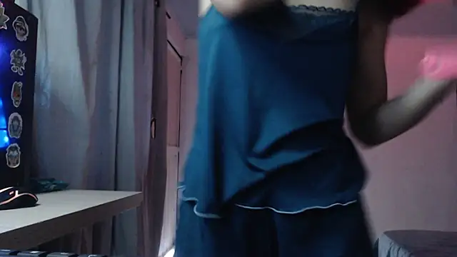 LittleCheerry69 online show from 12/15/25, 07:29