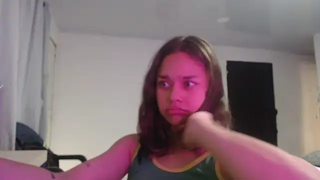 LittleCheerry69 online show from 03/06/26, 07:54