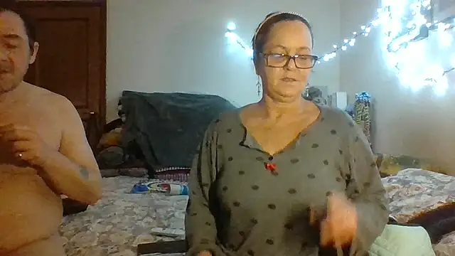 Snapshot of DOLCECOPPIA2025 chatting on 12/21/25, 10:39 DOLCECOPPIA2025 online show from 12/21/25, 10:39