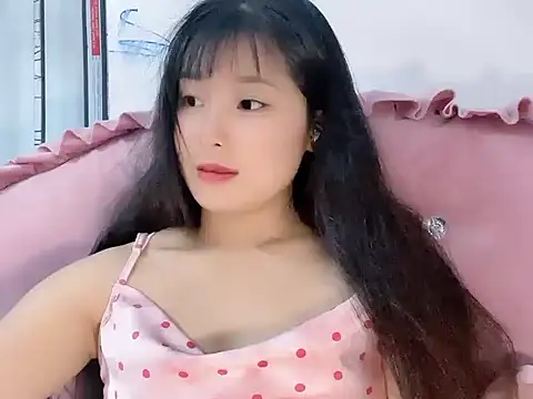 Snapshot of Lie_liee chatting on 07/02/26, 12:55 Lie liee online show from 07/02/26, 12:55