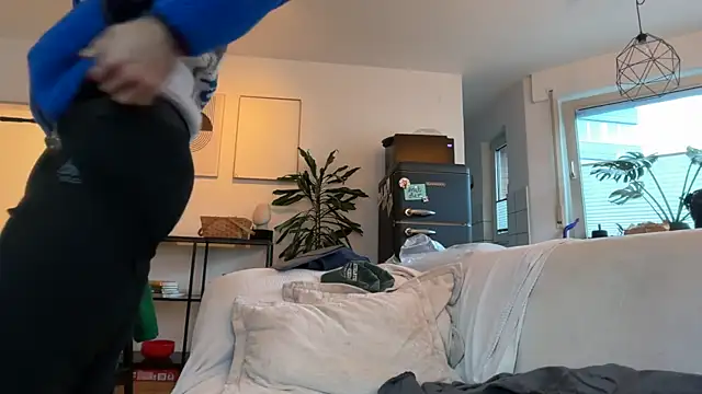 Passion-Frucht online show from 10/27/25, 03:38