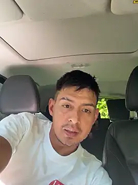 juanjR11 online show from 10/03/25, 02:58