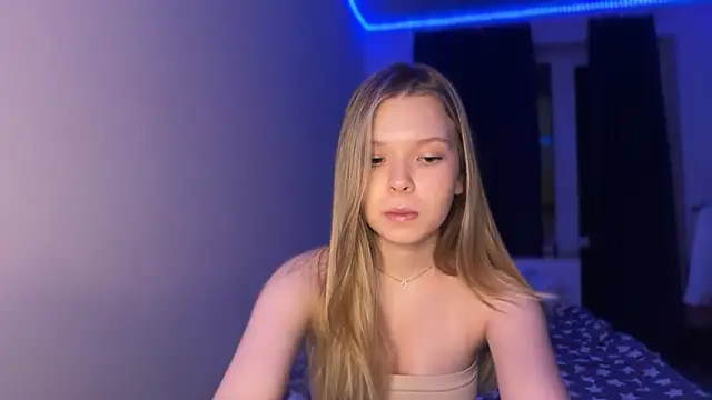 CandysRose online show from 12/22/25, 08:28