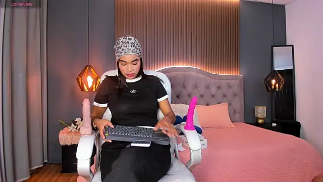 Tiffany  charm  online show from 01/08/26, 03:20