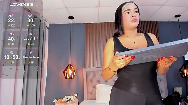 Tiffany  charm  online show from 02/08/26, 03:21