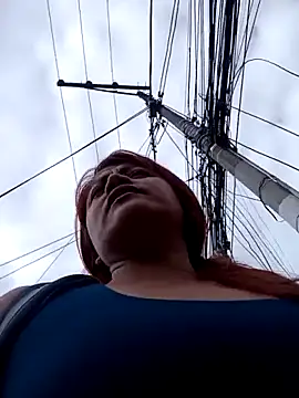 Tiffany-Parker  online show from 10/07/25, 01:52