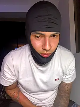 roa alee online show from 11/12/25, 03:07