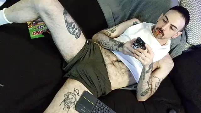 hungbot online show from 04/15/26, 02:29