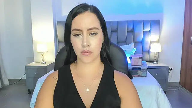 Natasha Kiim  online show from 04/09/26, 03:50