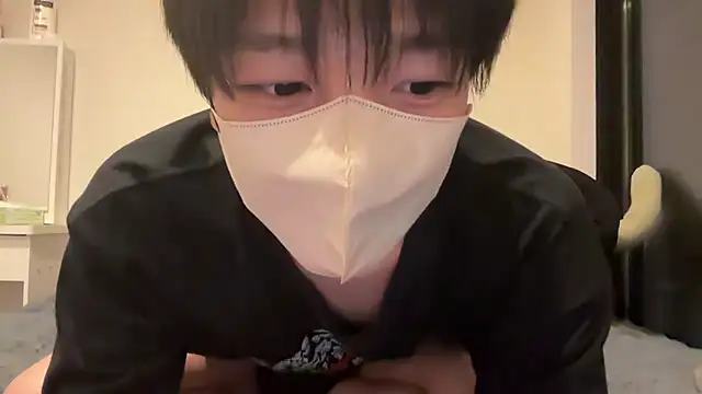 tora3220 online show from 04/12/26, 01:16