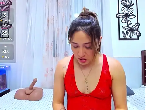 SofyCastillo2 online show from 10/22/25, 11:37
