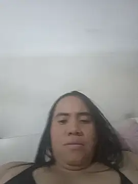 nicayujo online show from 10/06/25, 10:29